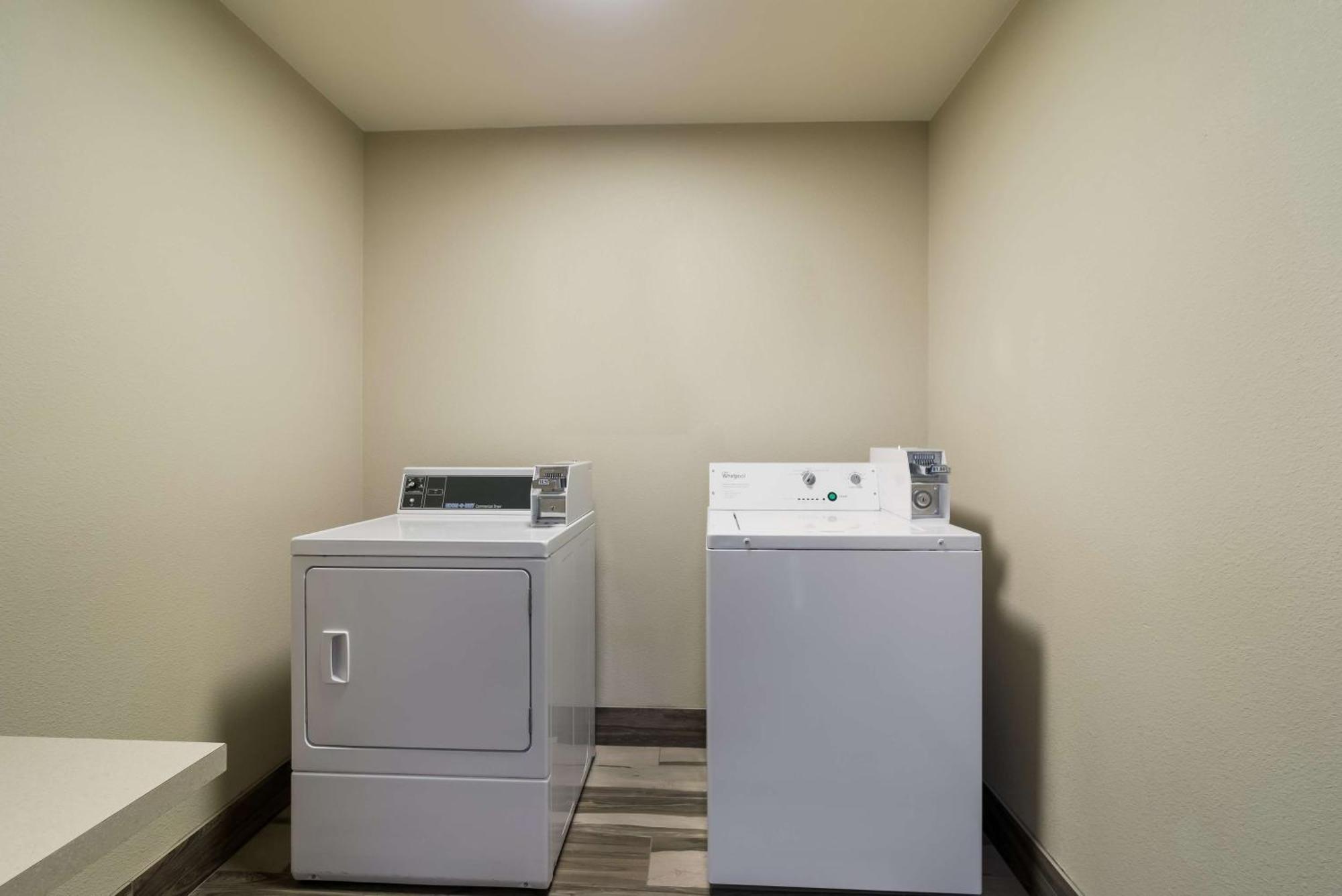 Best Western Roosevelt Place Bismarck Luaran gambar