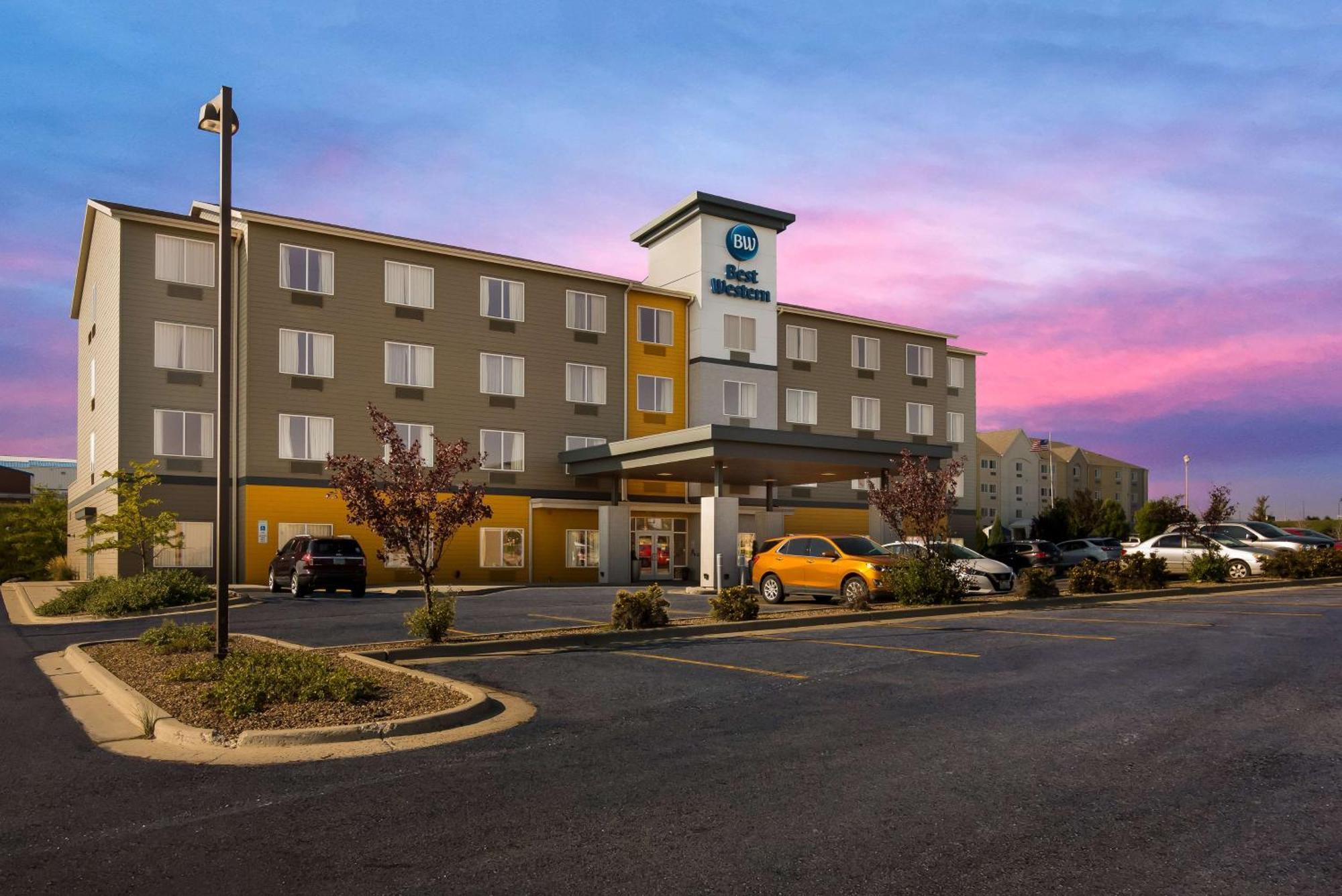 Best Western Roosevelt Place Bismarck Luaran gambar